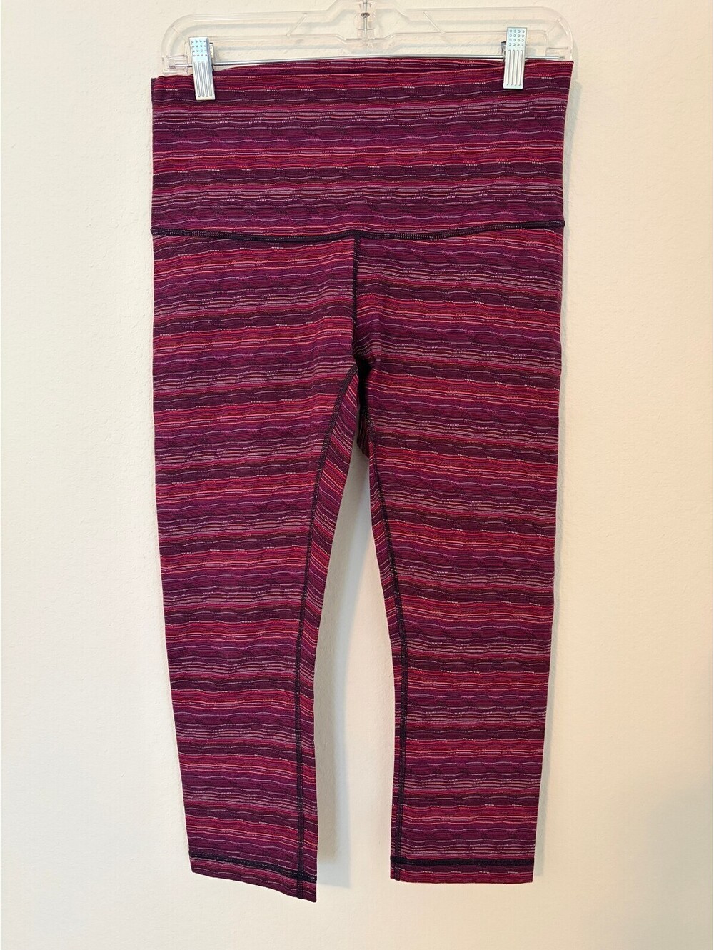 Lululemon Wunder Under Crop 23" Size 10 Plum Striped Leggings